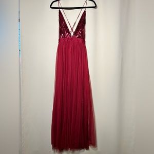 Red V-Neck Criss Cross Sequin Tulle Maxi Dress